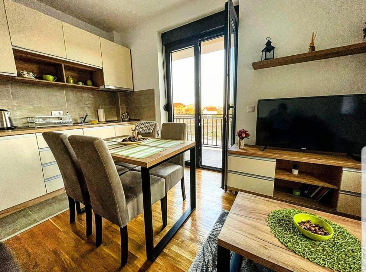 Lux Apartmani Vojinovic Златибор Екстер'єр фото